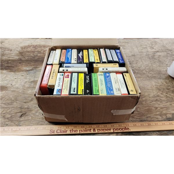 Collection of assorted 8 tracks - various artists
