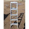 Image 1 : 5ft gallon folding step ladder
