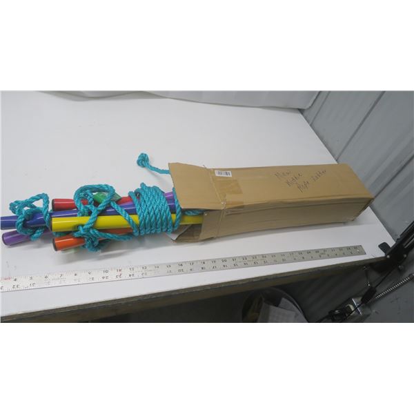 kids rope ladder - new in box