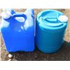 Image 2 : 4 water jugs