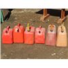 Image 1 : 5 Large gas cans
