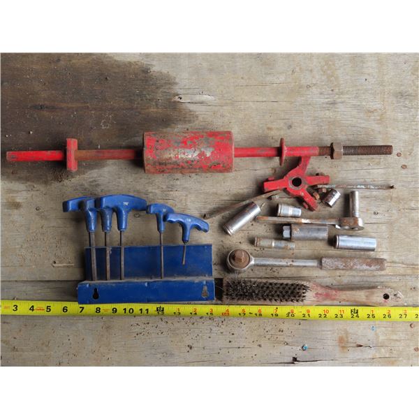 Dent-Puller with assorted wrenches