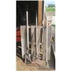 Image 1 : shovel and 2 rakes