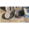 Image 1 : 2 trough pails
