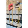 Image 1 : 2 hacksaws