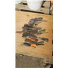 Image 1 : lot of assorted screwdrivers