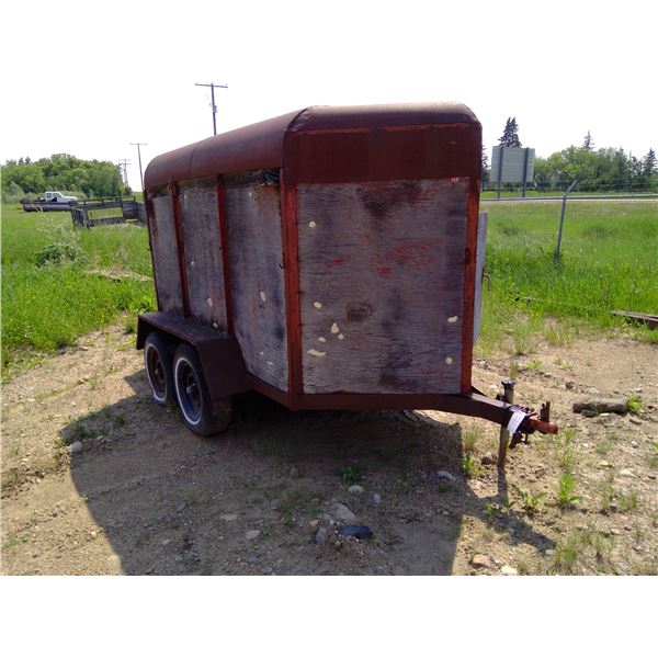 Horse trailer appears homebuilt