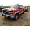 Image 1 : 1992 GMC Sierra 1500 4X4  has keys, brake controller and box liner  VIN 2GTEK19KXN1561327