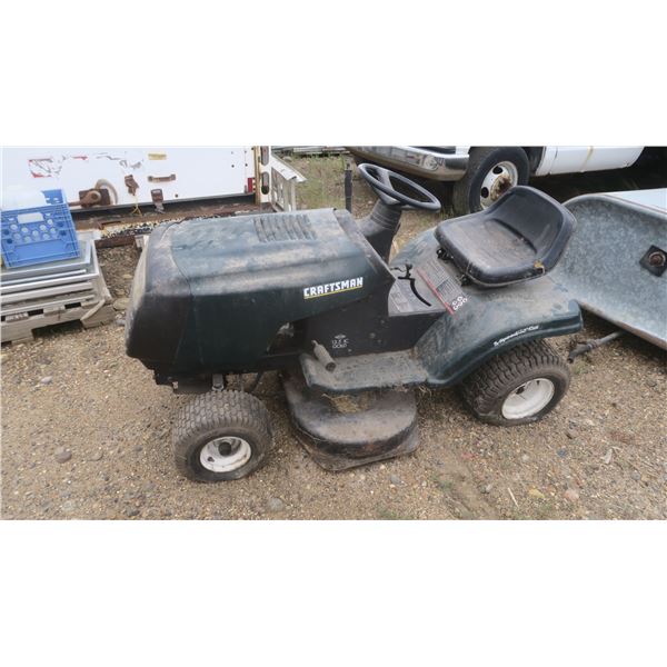 Craftsman 13.5 IC Gold Ride on Lawnmower - untested