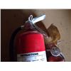 Image 2 : 2 fire extinguishers
