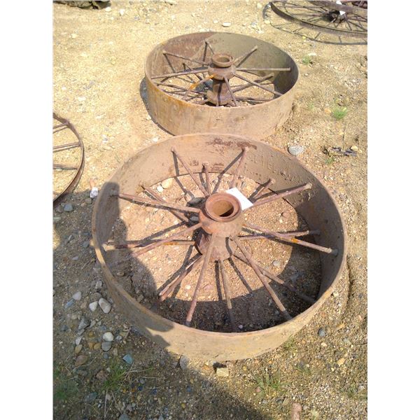 2 steel wheels ( 38.25 " diameter)