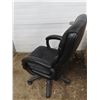 Image 2 : Padded office chair with adjustable hight and lock