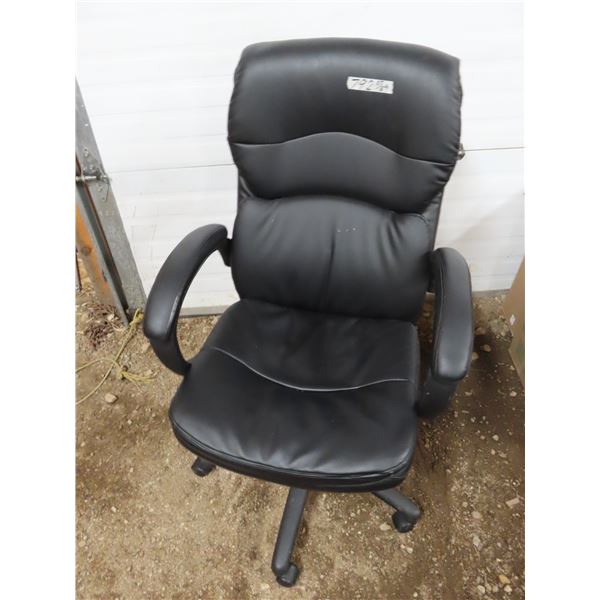 Padded office chair with adjustable hight and lock
