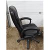 Image 4 : Padded office chair with adjustable hight and lock