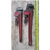 Image 3 : 2 pipe wrenches