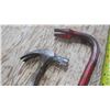 Image 2 : hammer and crowbar