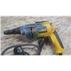 Image 2 : dewalt versa-clutch electric screwdriver