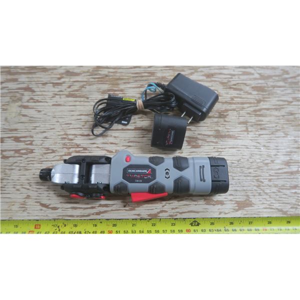 Benchmark multi pivot electric screwdriver