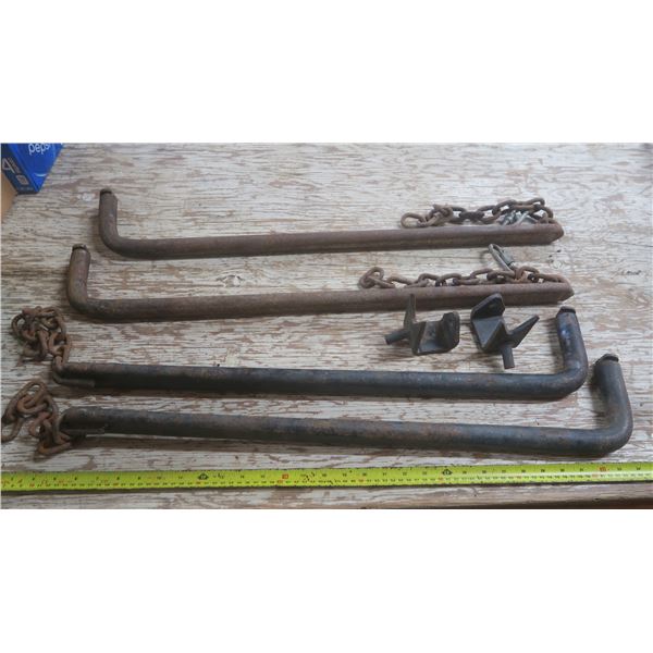 2 sets of sway bars and pair of brackets