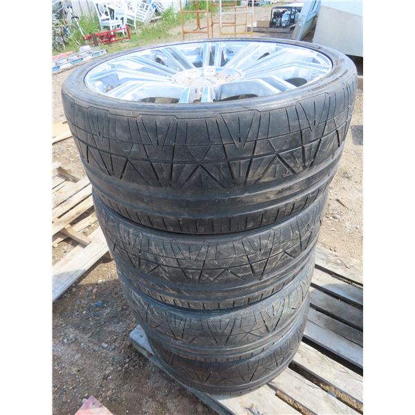 Set of 4 285/30ZR22 101W Nitto Low profile tires with rims