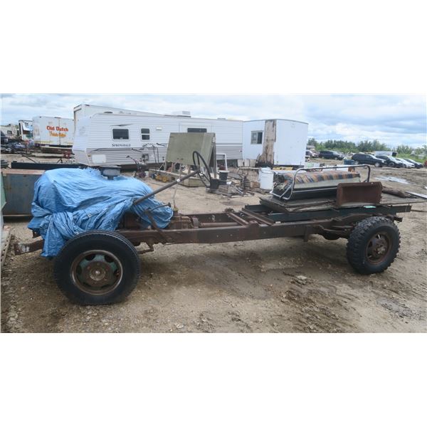 1951 International Harvest 1 Ton Engine and Chassis - 6 cyl, PTO and Hoist - needs work