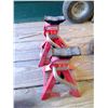 Image 2 : 2  2 ton jack stands