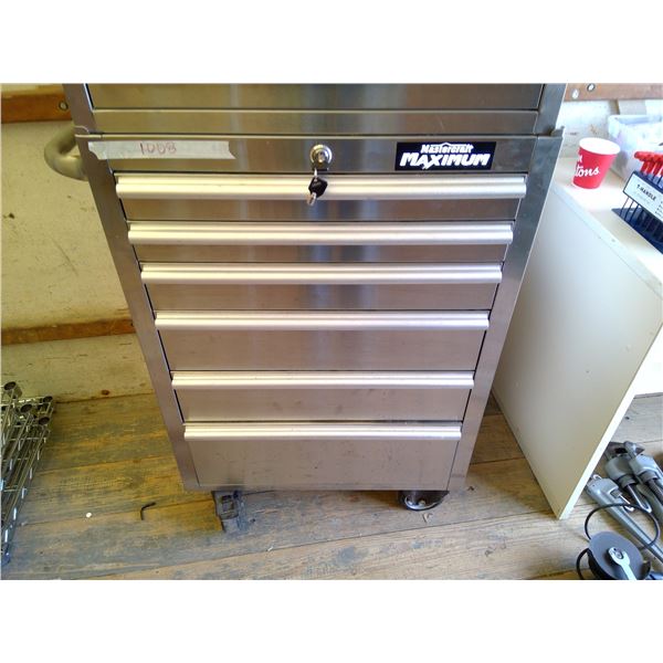 Mastercraft Maximum lower tool box ( 6 drawer) including contents and keys