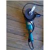 Image 1 : Makita 5" angle grinder