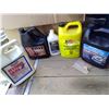 Image 5 : Box of asst fluids and lubricants with funnels