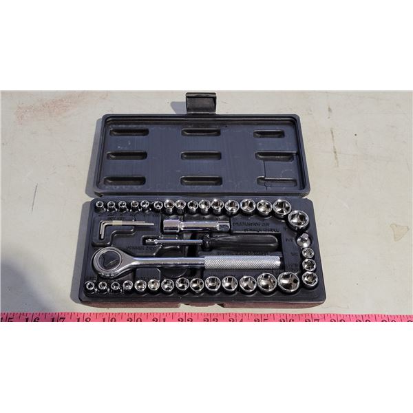 Socket Set