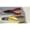 Image 2 : Lot of Pliers