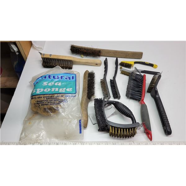 Lot of Brushes; Plastic and Wire