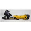 Image 6 : Heavy Duty Cordless DeWalt Screwdriver with Charger