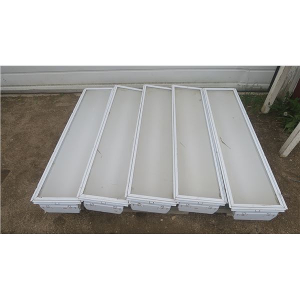 5 halogen roof light fixtures - 48"x12"