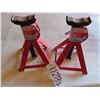 Image 1 : Pair of 2 ton jacks - like new