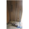 Image 1 : 2 push brooms and mop