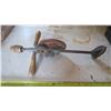 Image 3 : vintage hand drill