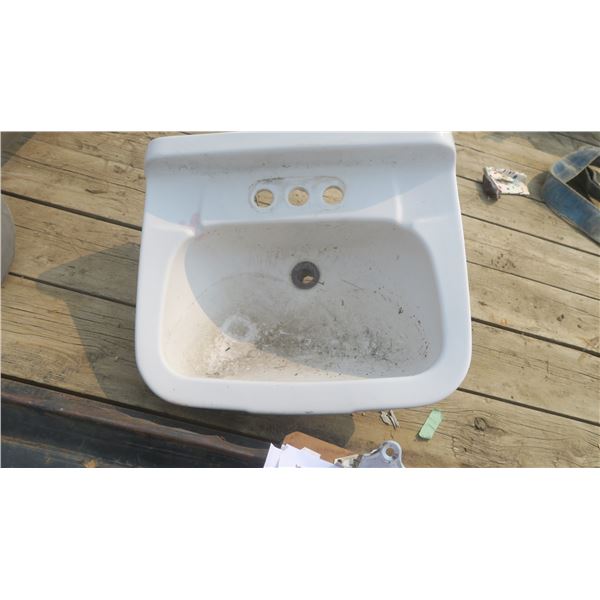 sink and counter piece