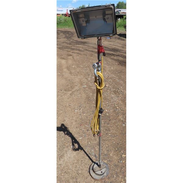 Yard light with 5ft stand