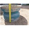 Image 4 : 5 Tire Rims - 16" diameter