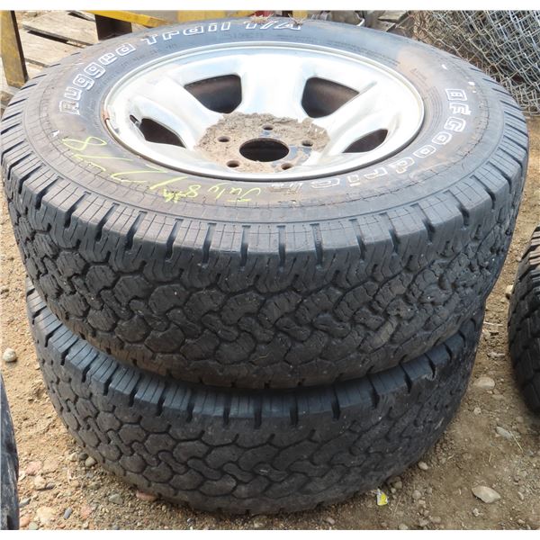 Set of 2 LT265/70R17 121/118R BFGoodrich Rugged Trail T/A tires with
