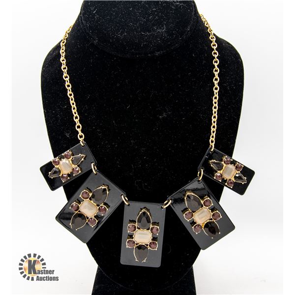 19" GOLD TONE NECKLACE W/ BLACK ACRYLIC