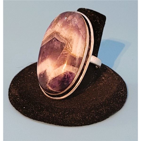 NATURAL OVAL AMETHYST SIZE 8.5 RING,