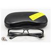 Image 1 : PAIR OF UNAUTHENTICATED BLACK GUCCI FRAMES