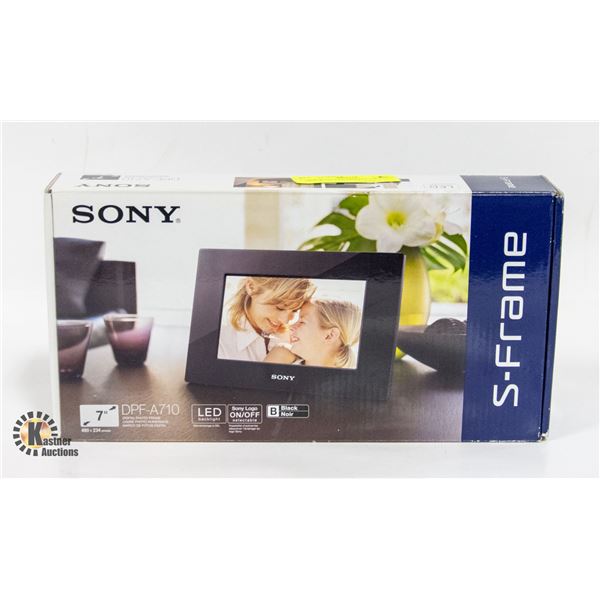 NEW SONY LCD DIGITAL PHOTO
