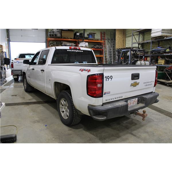 **OFF-SITE** 2015 CHEVROLET SILVERADO 4X4 FLEX FUE