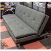 Image 2 : GREY FABRIC SOFA FOLD-DOWN BED DAVENPORT