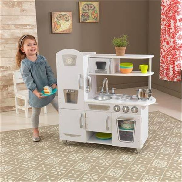 NEW KIDKRAFT VINTAGE PLAY KITCHEN (WHITE)