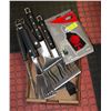 Image 1 : NEW RUBBER BBQ APRON SOLD WITH BBQ UTENSILS