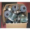 Image 1 : BOX WITH VARIETY OF SOLAR LIGHTS